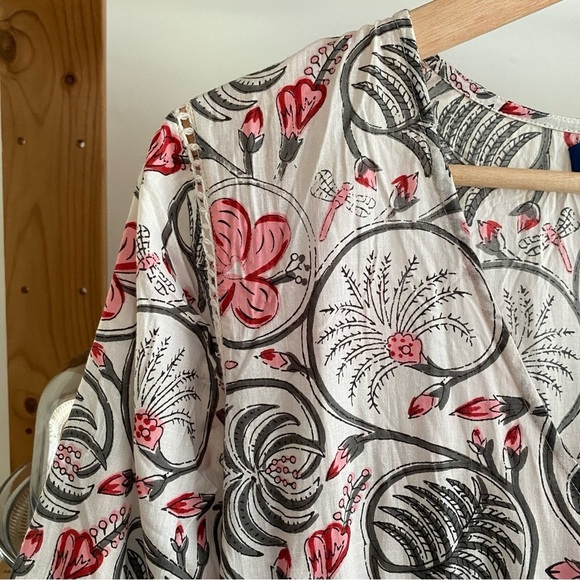 La Plage Pink White Loopy Floral Water Mill Maxi Dress - Picture 8 of 16